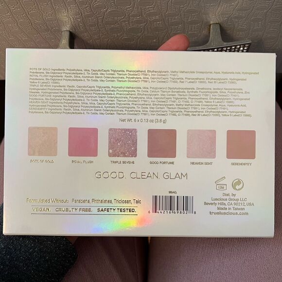 ⭐️HOST PICK⭐️ True + Luscious Lucky Glow Bronze and Highlight Palette - Picture 8 of 9